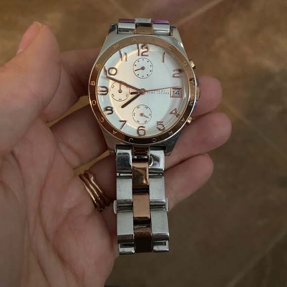 Marc Jacobs watch rose gold and silver - Picture 6 of 11